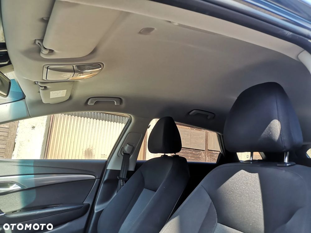 Hyundai i40 Kombi 1.7 CRDi Premium - 16