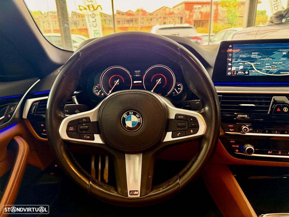 BMW 530 e iPerformance Pack M - 23