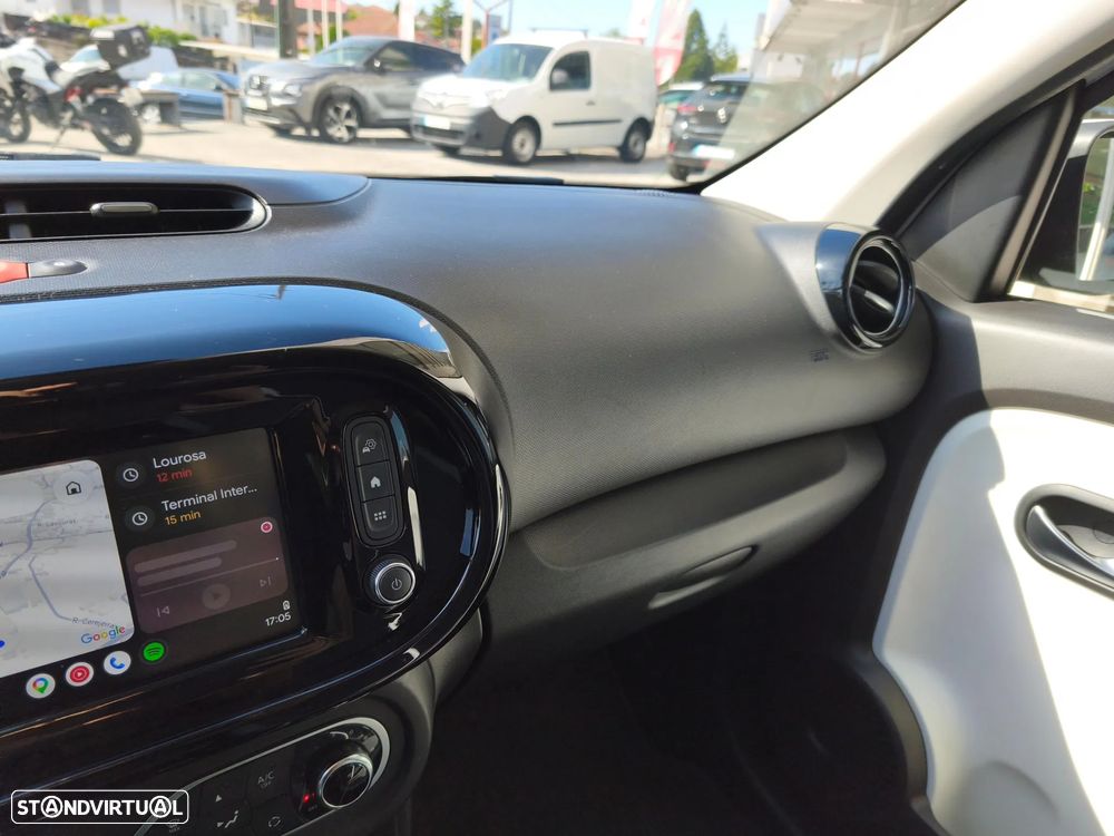 Renault Twingo E-Tech. 22 Techno - 16