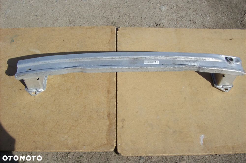 belka zderzaka tylnego bmw 2 f46 - 1