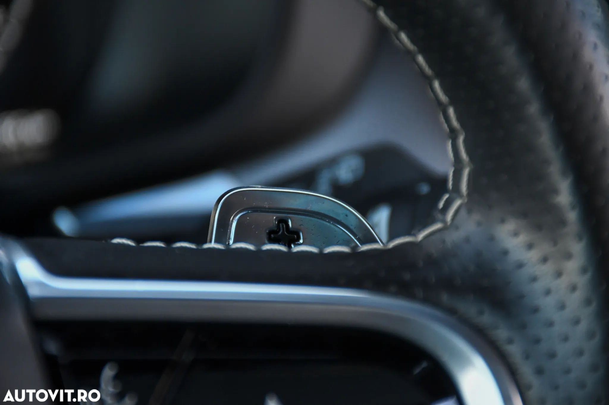 Volvo XC 60 T8 Twin Engine AWD Geartronic RDesign - 15