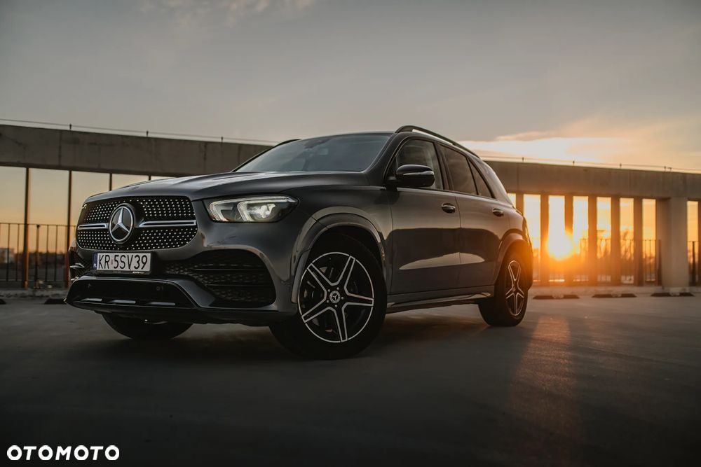 Mercedes-Benz GLE - 38