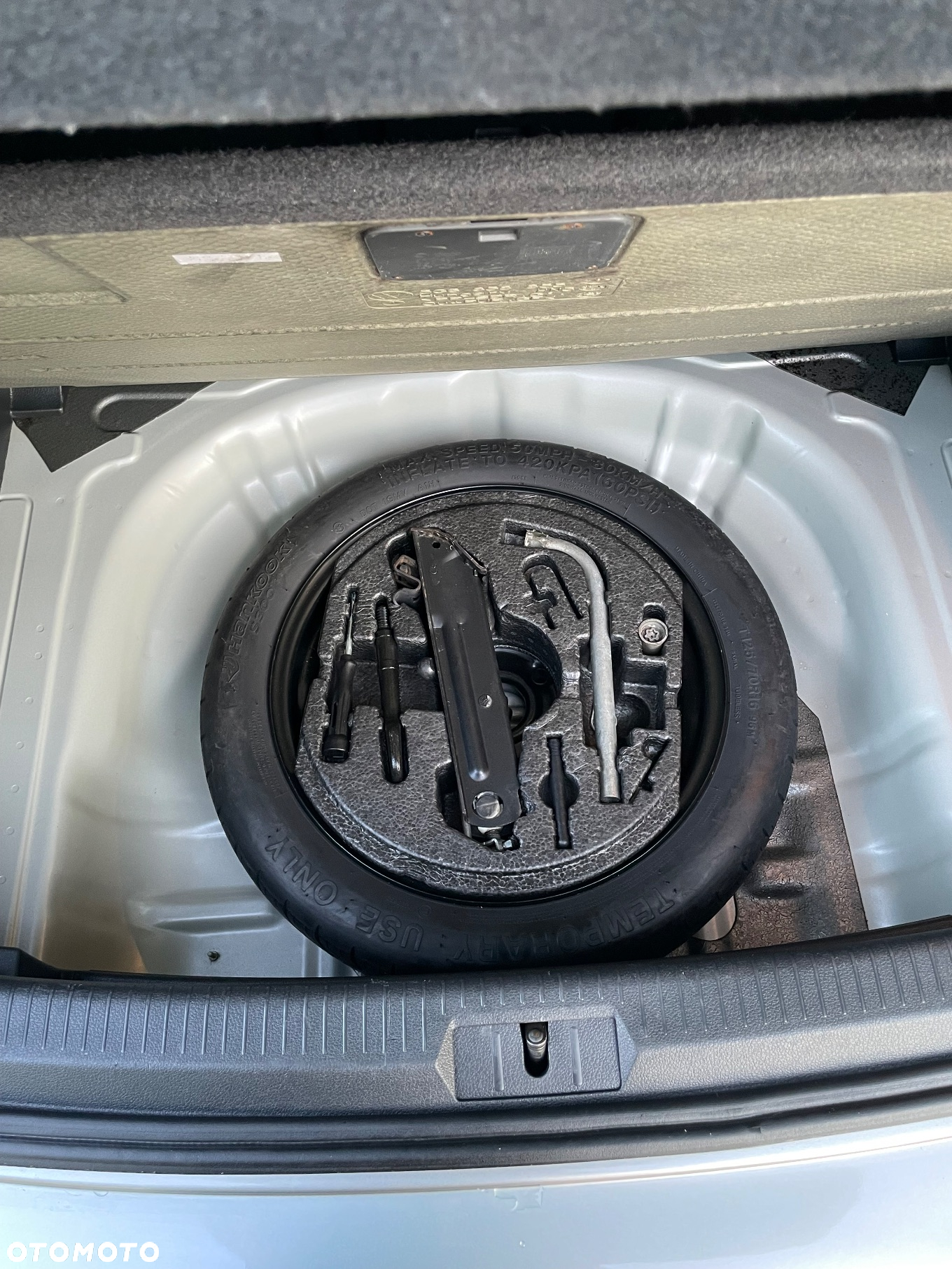 Volkswagen Golf VI 1.6 TDI Highline - 29