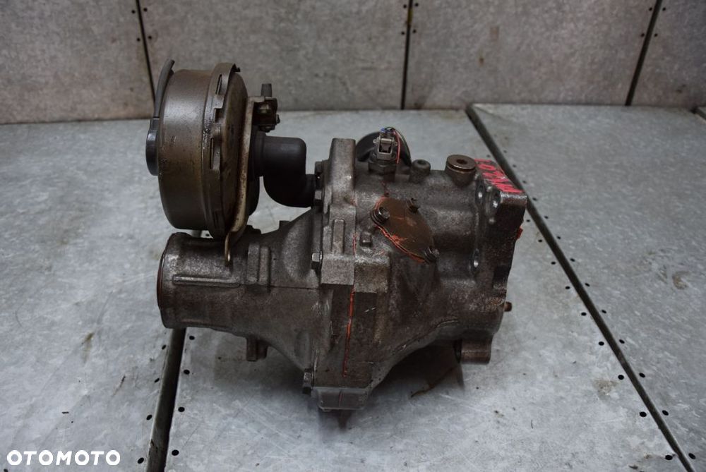 TOYOTA RAV4 I 2.0 MOST REDUKTOR PRZÓD - 11