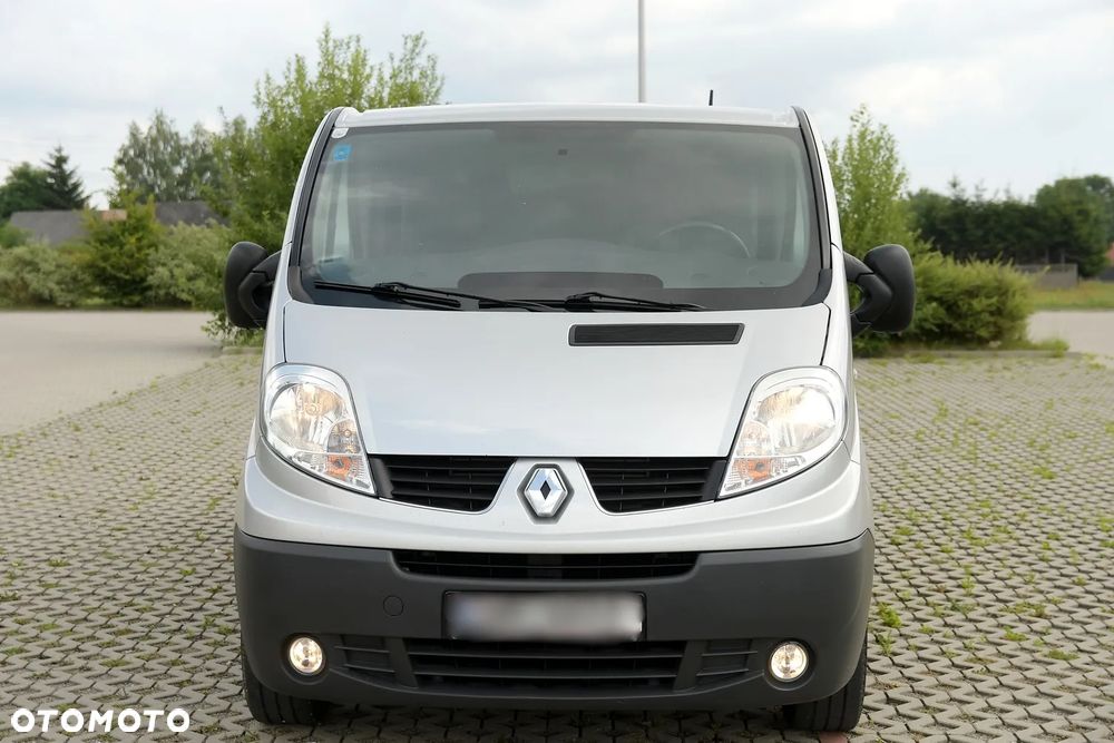 Renault Trafic - 12