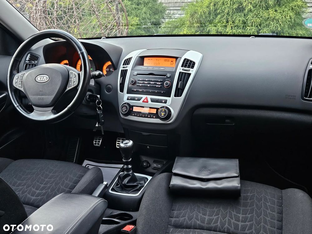 Kia Ceed Cee'd 2.0 Optimum + - 6