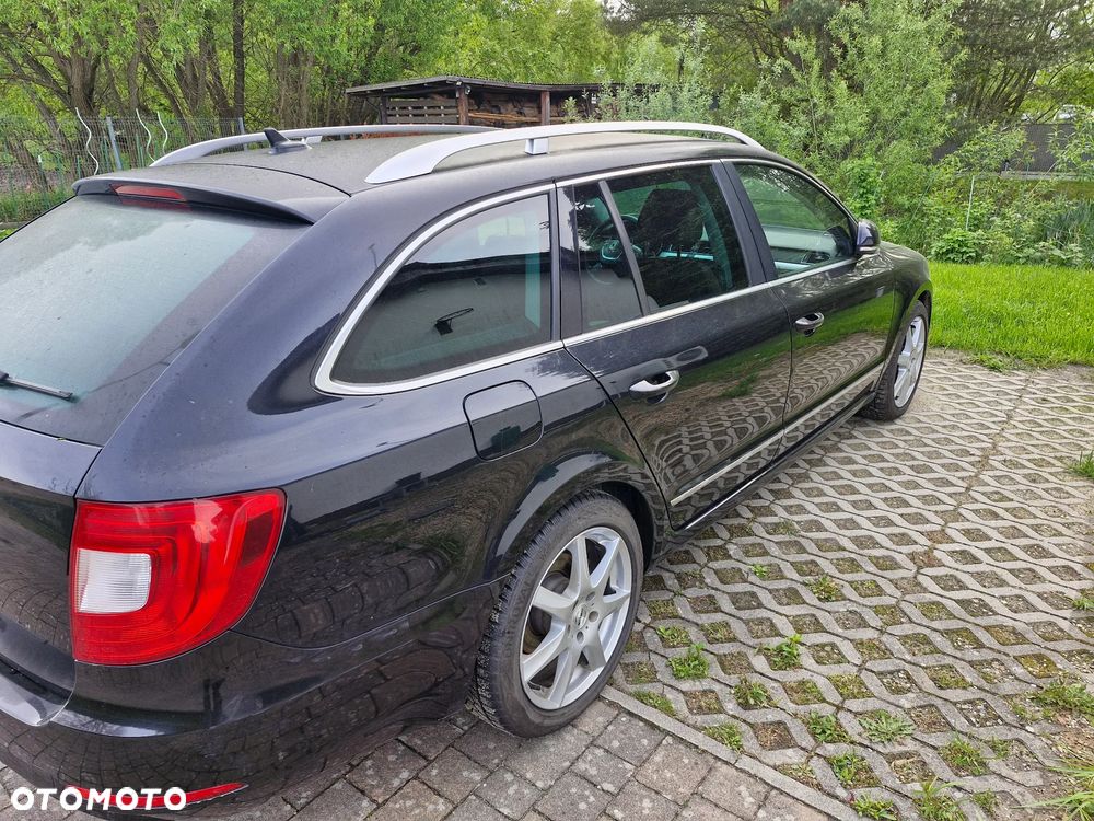 Skoda Superb 1.6 TDI Green tec Exclusive - 9