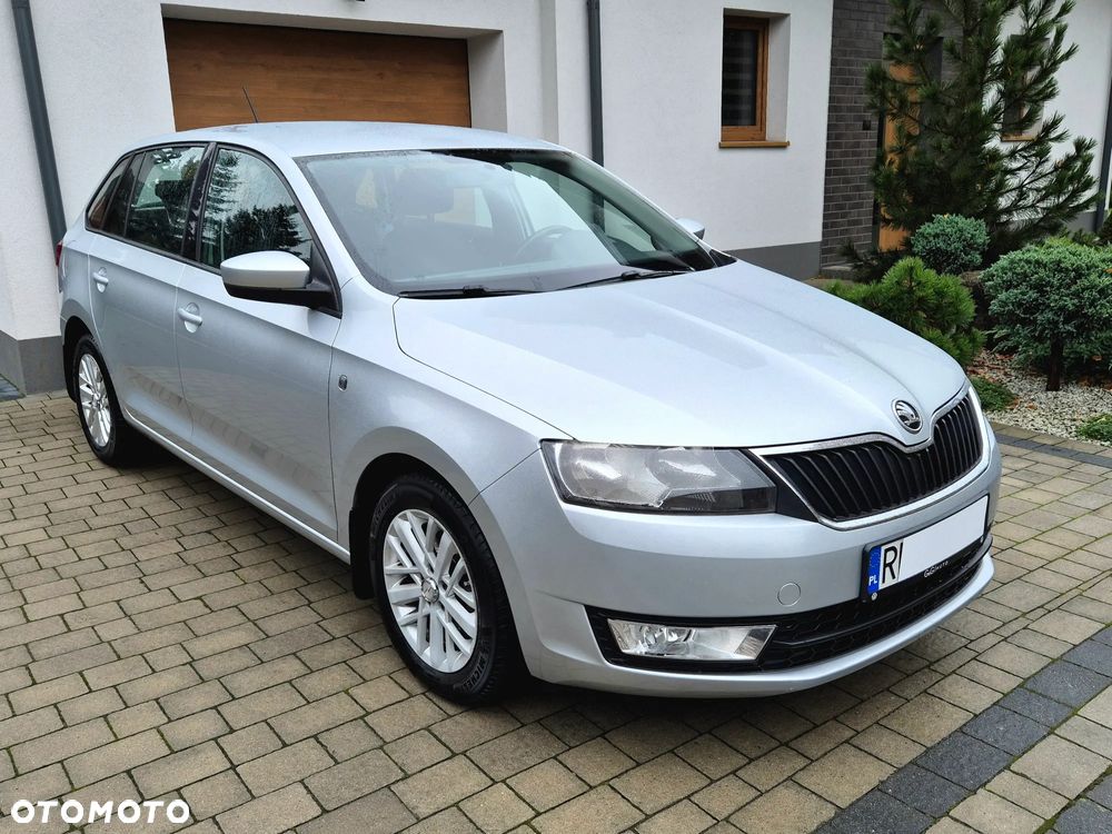 Skoda RAPID 1.2 TSI Ambition - 28