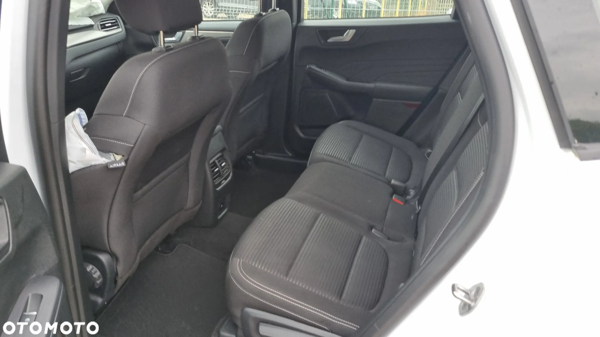 Ford Kuga 2.5 FHEV AWD Graphite Tech Edition e-CVT - 21