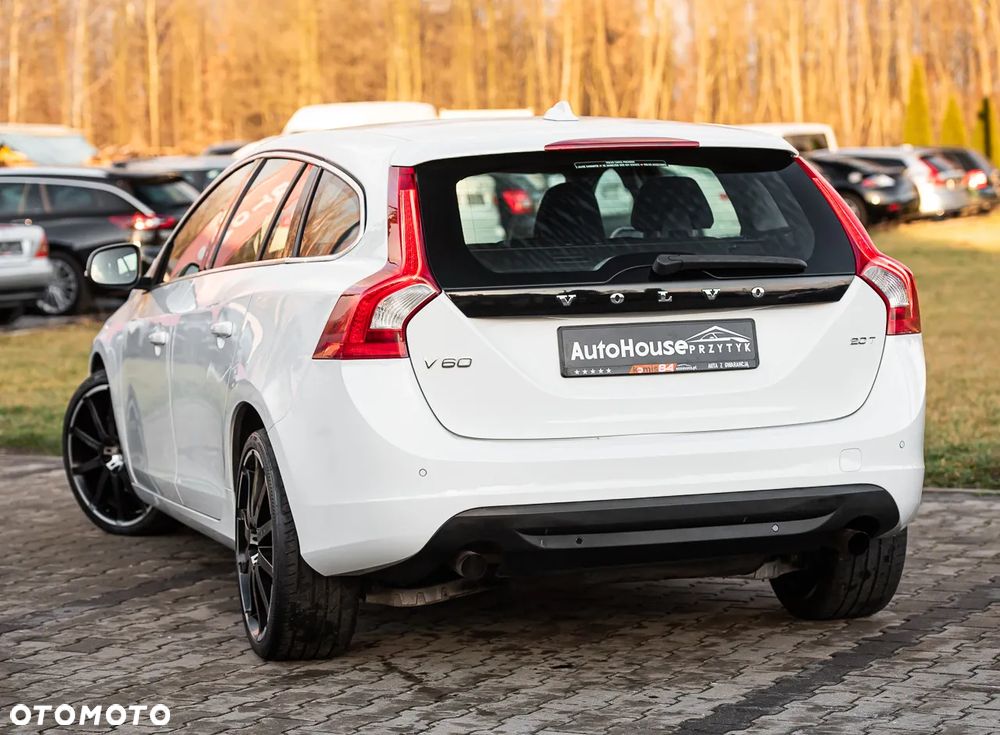 Volvo V60 2.0T Summum - 7