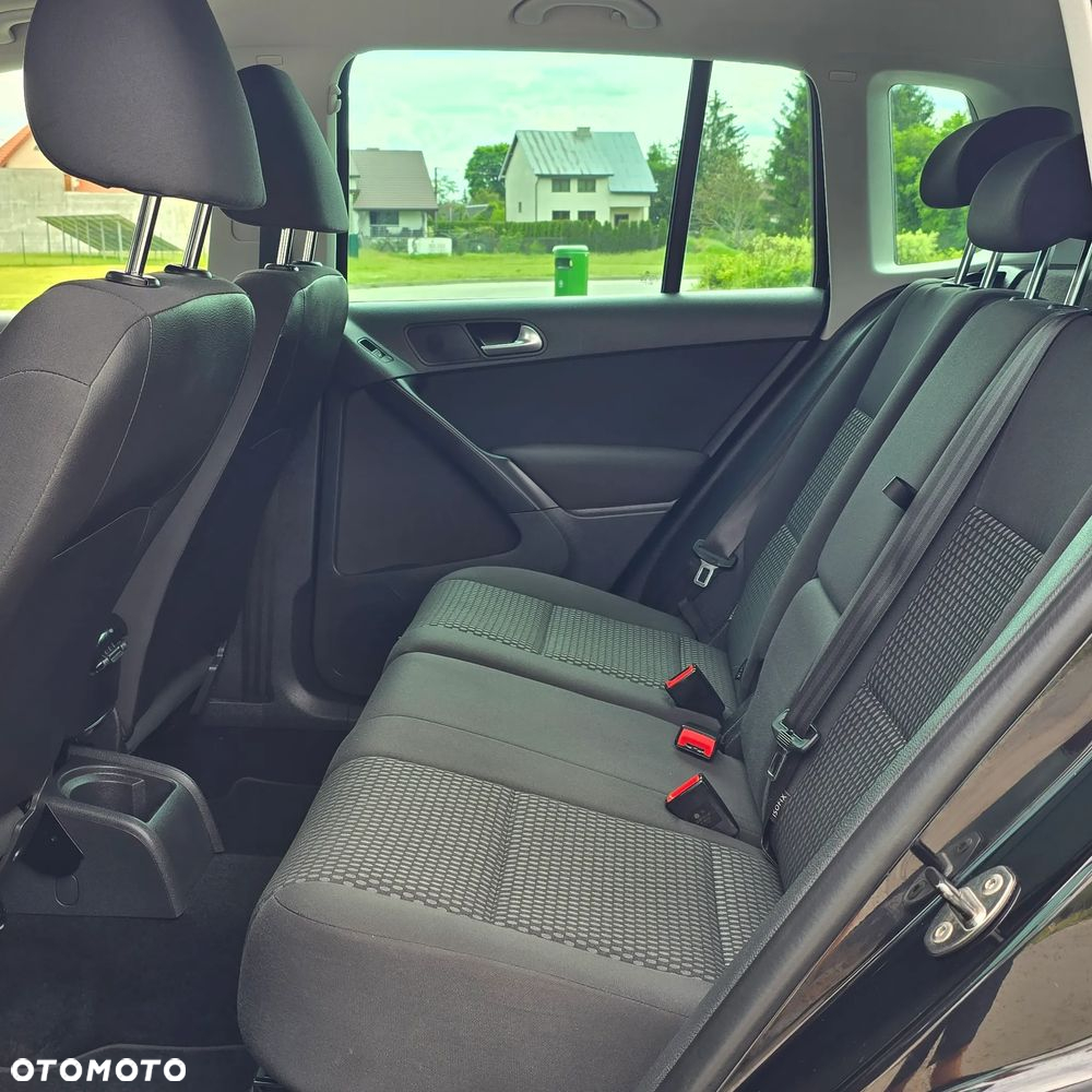 Volkswagen Tiguan - 23