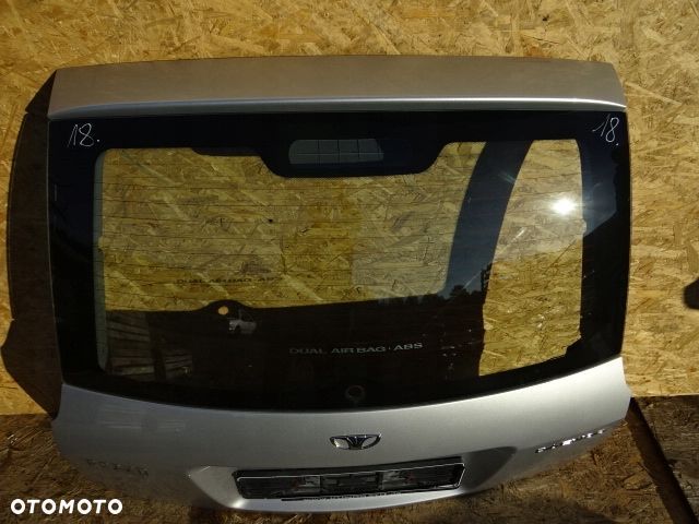 KLAPA BAGAŻNIKA SZYBA TYŁ TYLN DAEWOO REZZO TACUMA - 2