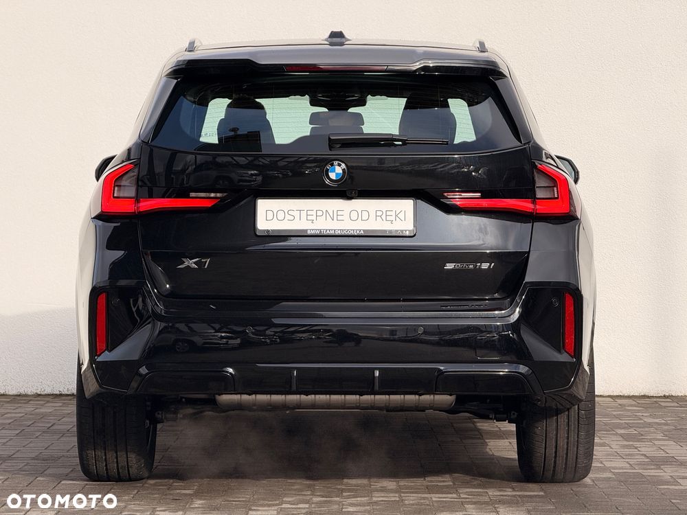 BMW X1 sDrive18i M Sport - 6