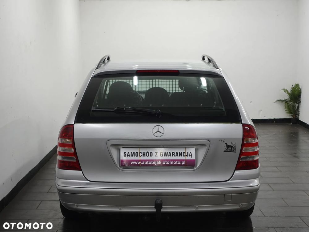 Mercedes-Benz Klasa C 220 CDI Classic - 7