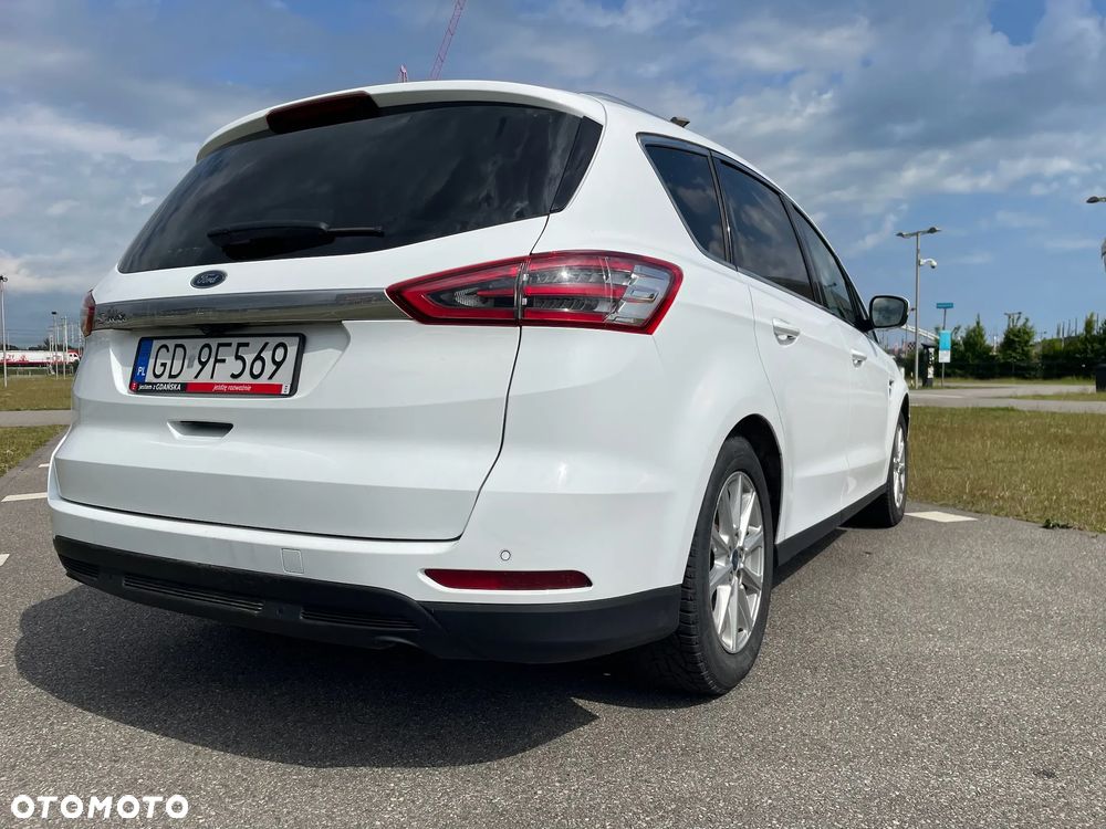 Ford S-Max 1.5 EcoBoost Titanium - 4