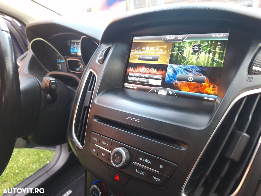 Ford Focus - 11