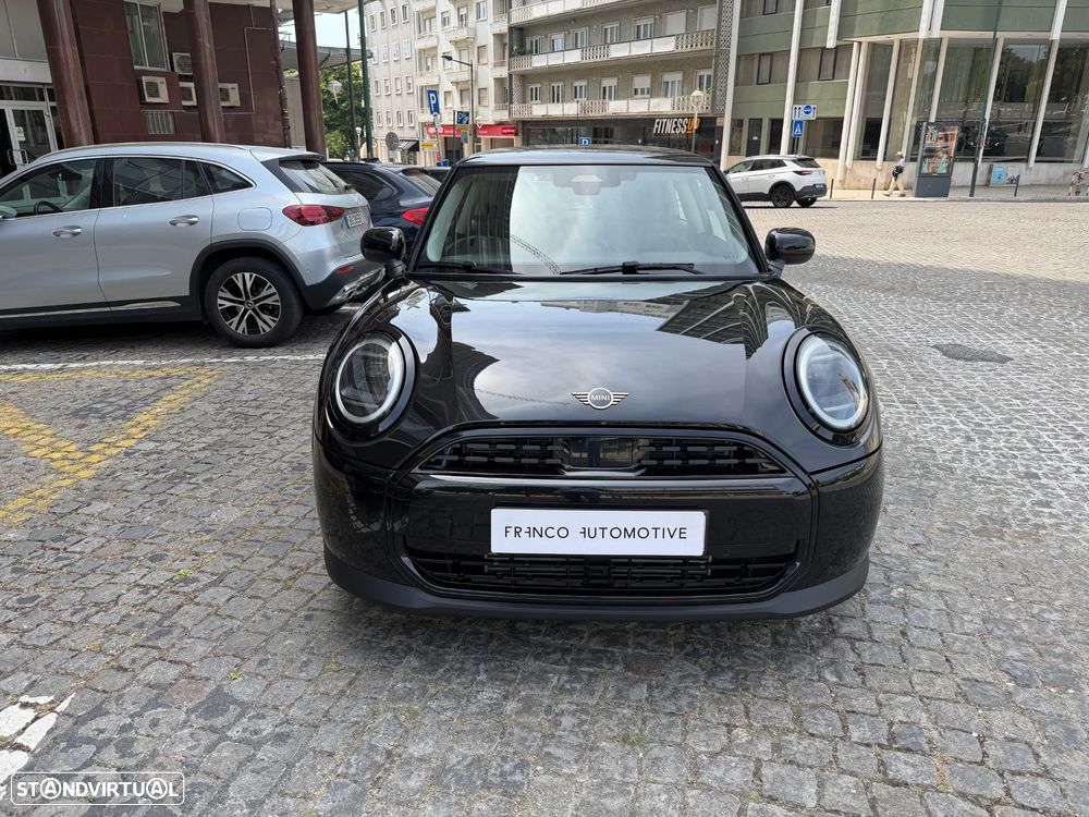 MINI 3 Portas Cooper C Essential - 2