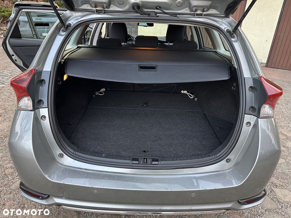Toyota Auris 1.6 Comfort MS - 6