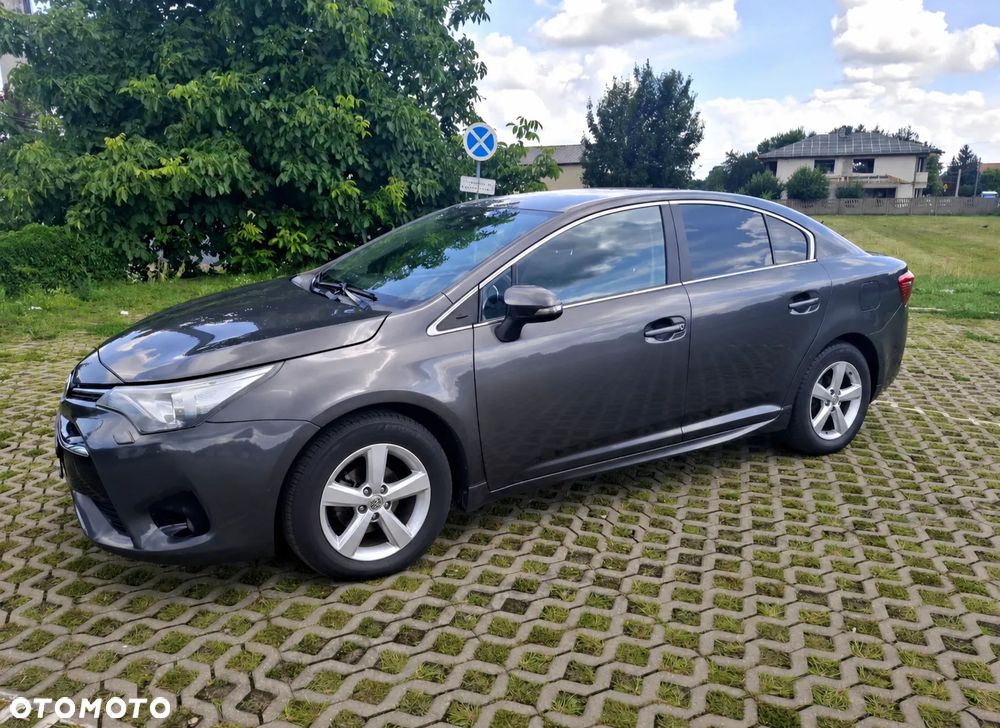 Toyota Avensis - 30