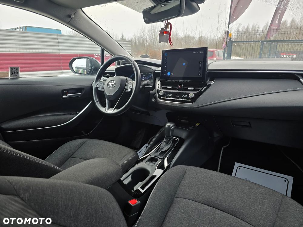 Toyota Corolla 1.8 Hybrid Style - 25