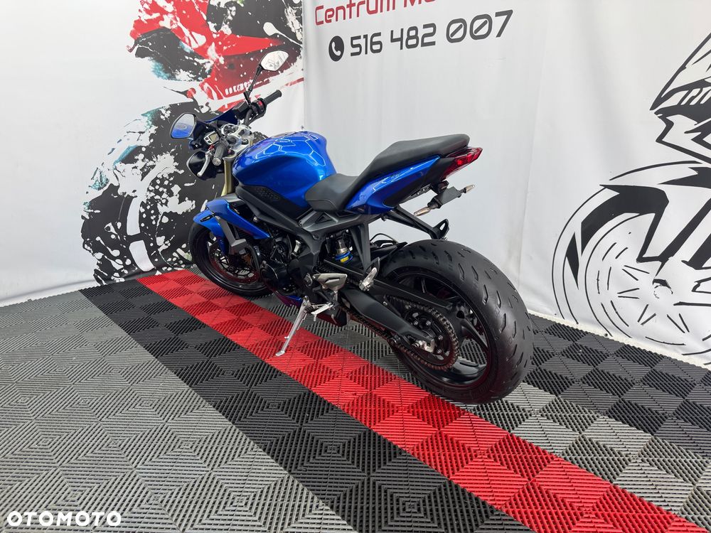 Triumph Street Triple - 6