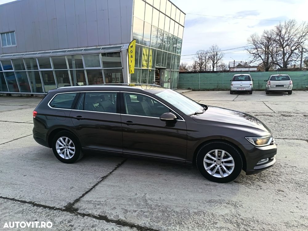 Volkswagen Passat 2.0 TDI DSG (BlueMotion Technology) Comfortline - 17