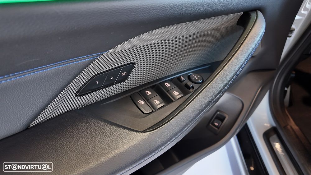 BMW i4 M50 Pack Desportivo M Pro - 38