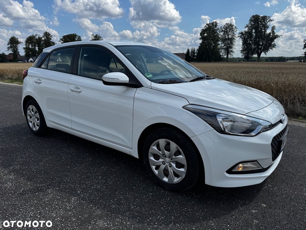 Hyundai i20 - 11