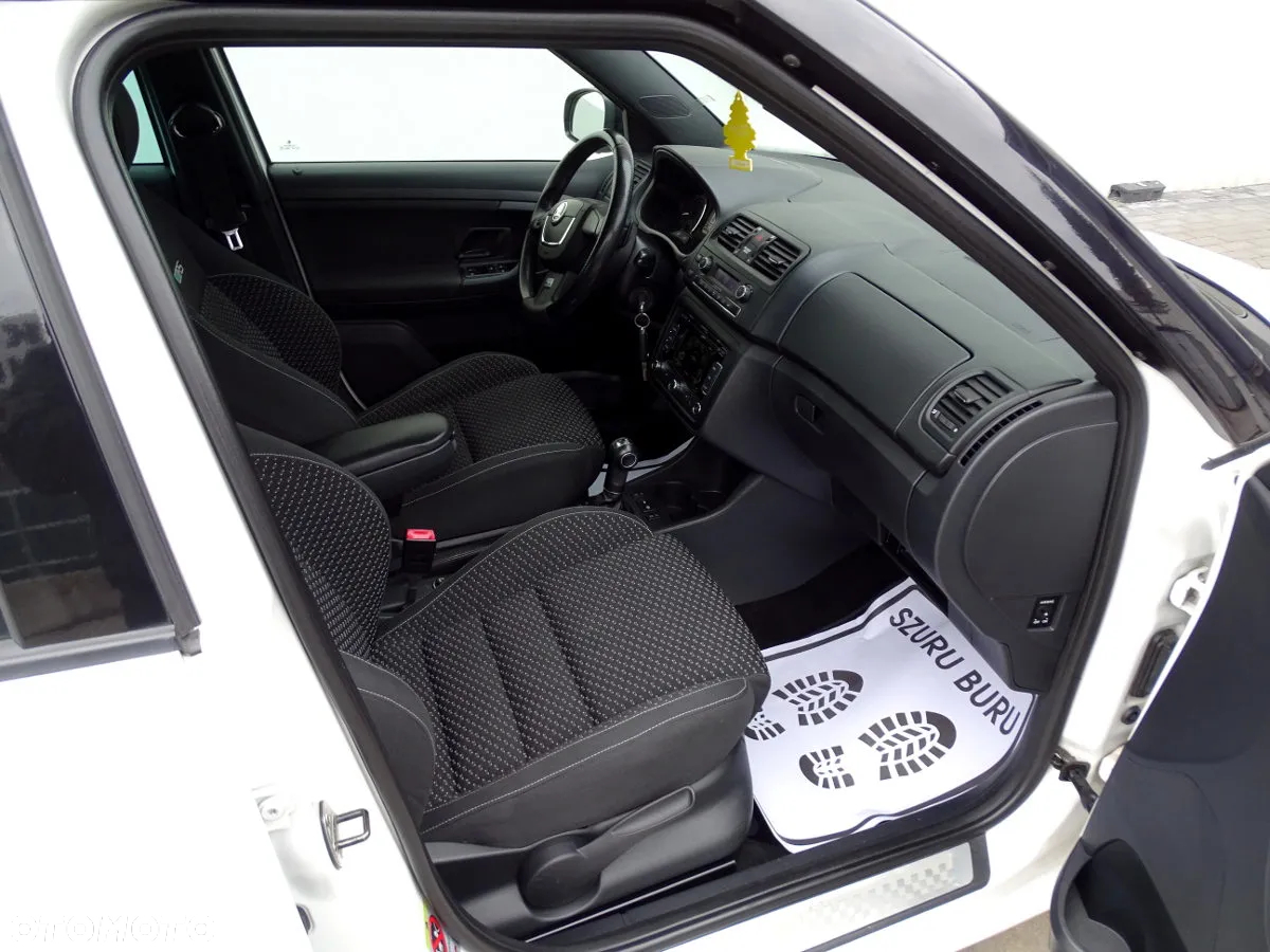 Skoda Fabia 1.4 TSI DSG RS - 13