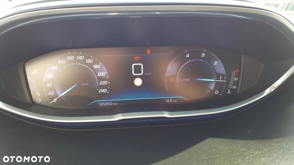 Peugeot 3008 BlueHDi 120 Stop & Start Allure - 31