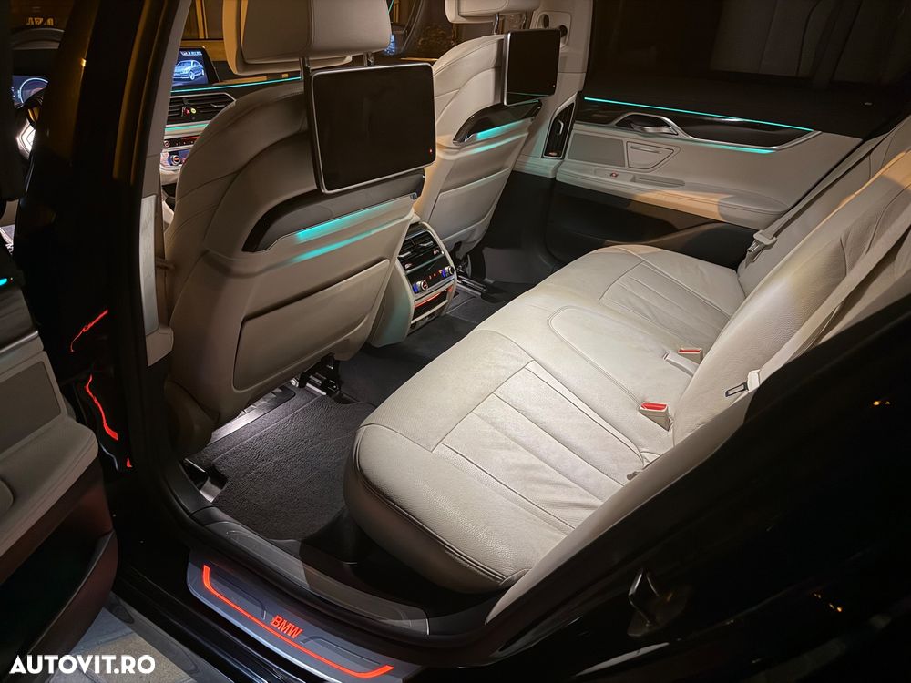 BMW Seria 7 - 30