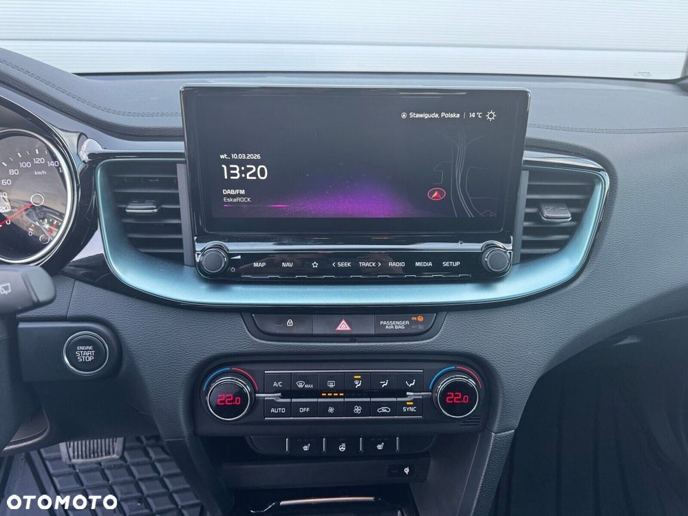 Kia XCeed - 13