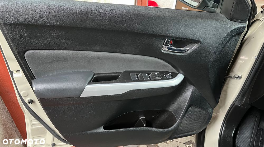 Suzuki Vitara 1.6 Premium 2WD - 26