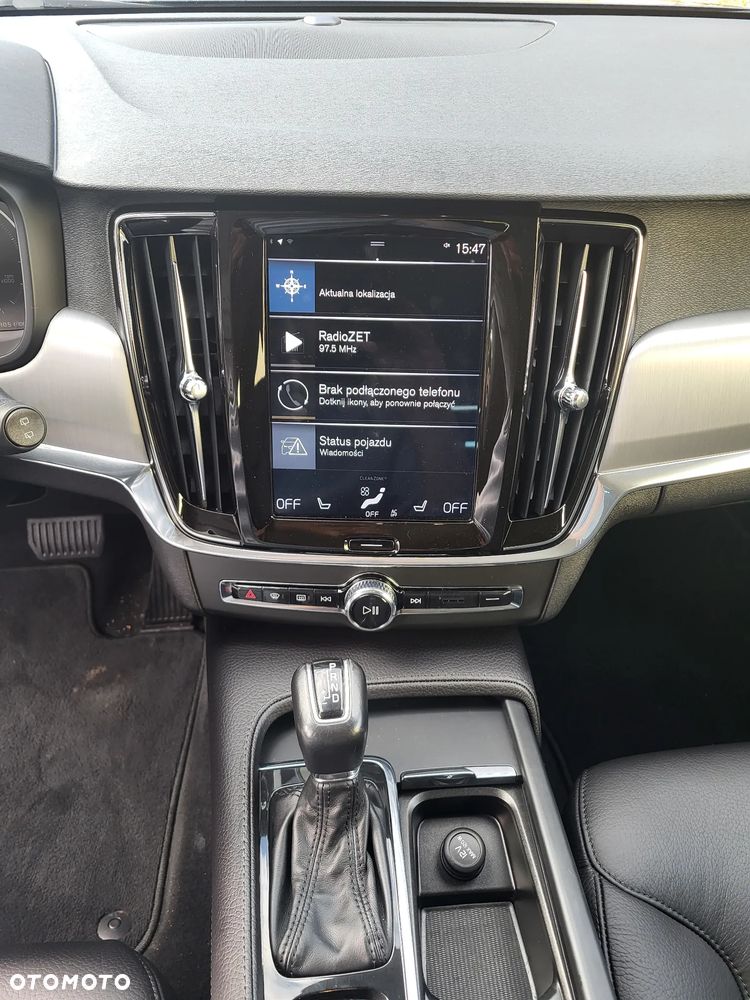 Volvo V90 D4 Momentum - 15
