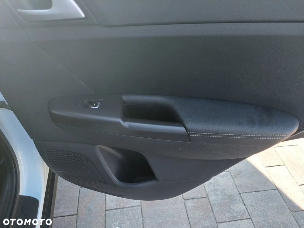 Kia Sportage 1.7 CRDI Business Line 2WD - 30