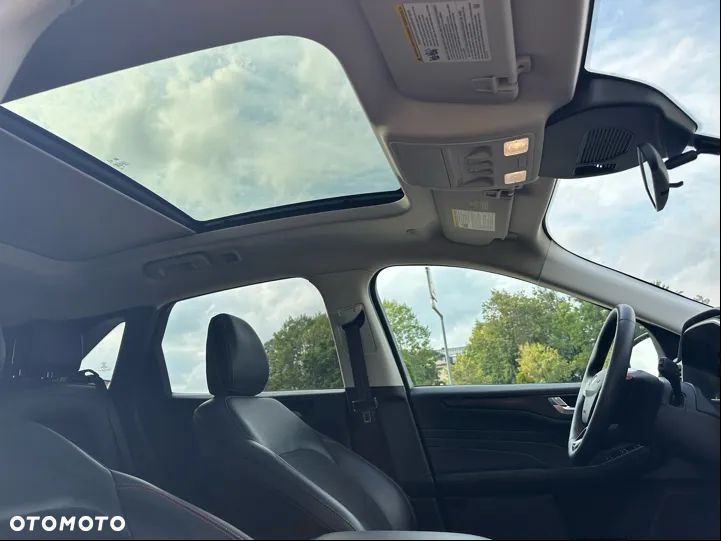 Ford Escape 2.0 EcoBoost AWD Titanium - 18