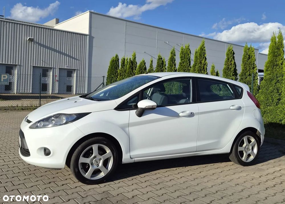 Ford Fiesta 1.25 Champions Edition - 20