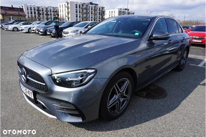 Mercedes-Benz Klasa E 220 d 4-Matic AMG/Avantgarde - 1