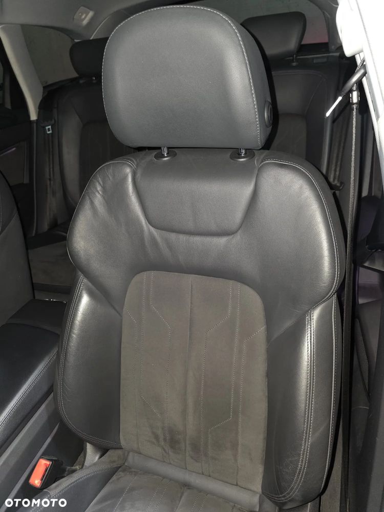 Audi A6 Avant 2.0 TDI ultra S tronic - 23