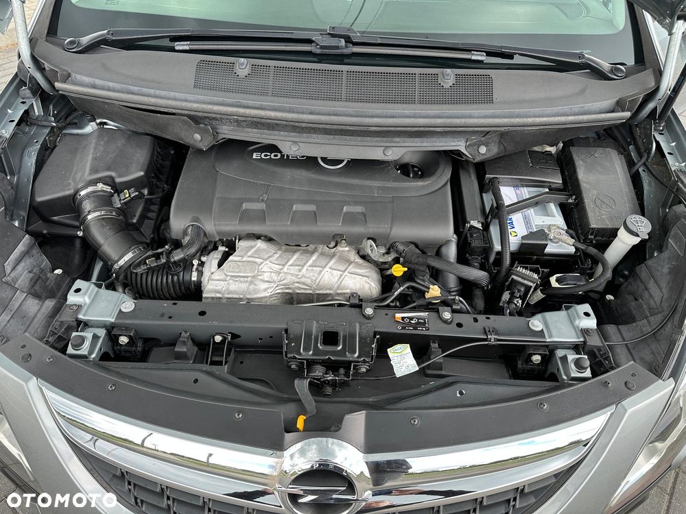 Opel Zafira Tourer 2.0 CDTI Innovation - 19