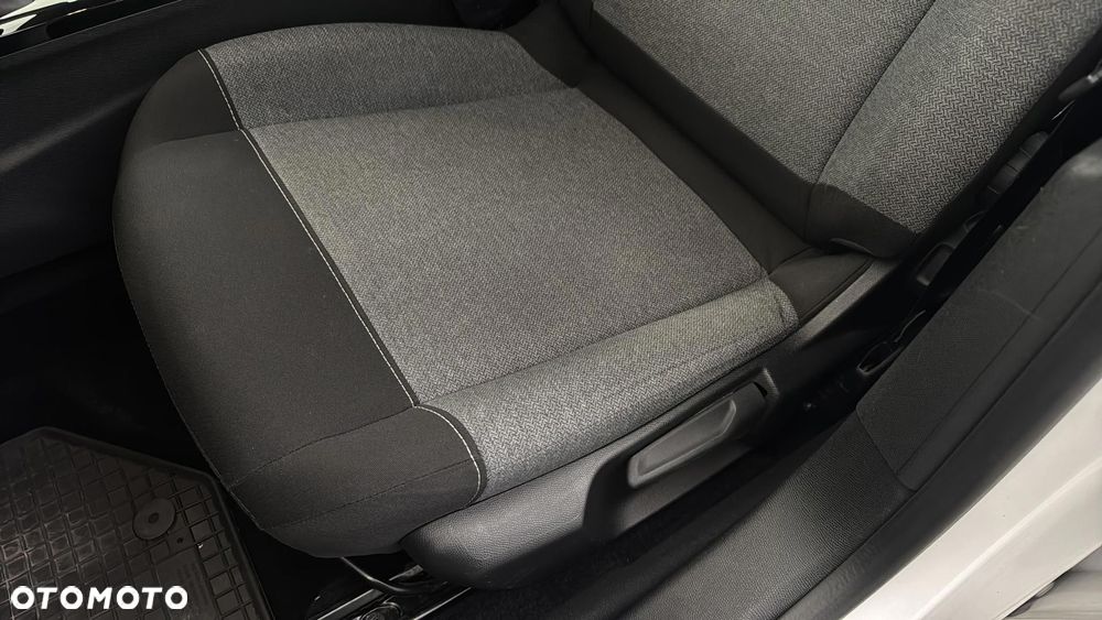 Citroën C4 1.2 PureTech Feel S&S - 13