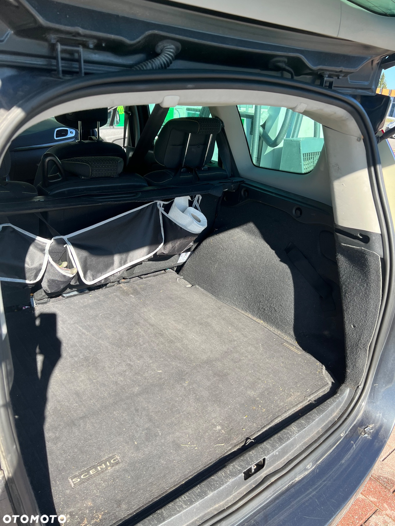 Renault Grand Scenic - 10