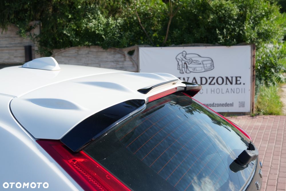 Volvo V40 T5 Geartronic RDesign - 26