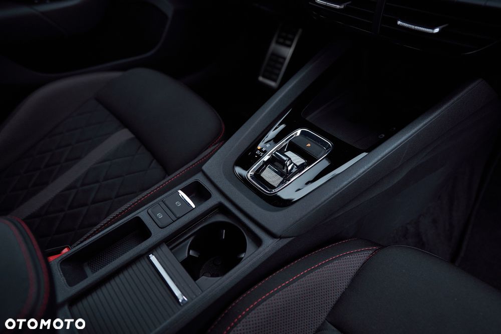 Skoda Octavia 2.0 TDI RS DSG - 37