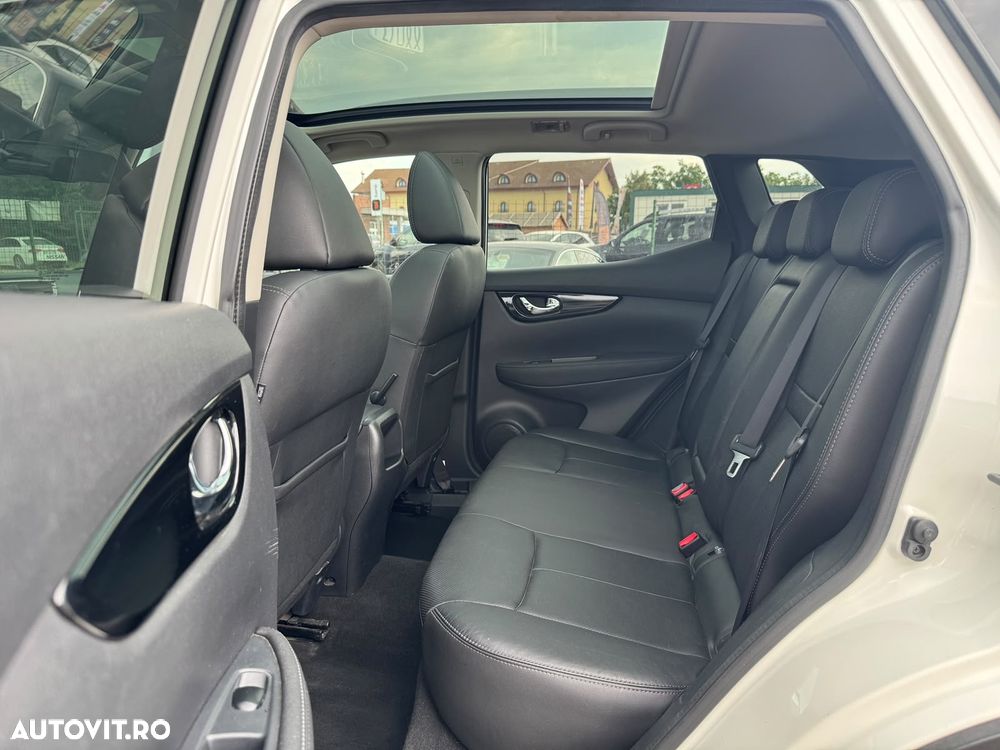 Nissan Qashqai 1.6 DCI ALL-MODE 4x4i TEKNA+ - 11