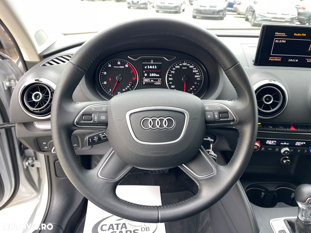 Audi A3 1.4 TFSI Stronic Ambition - 38