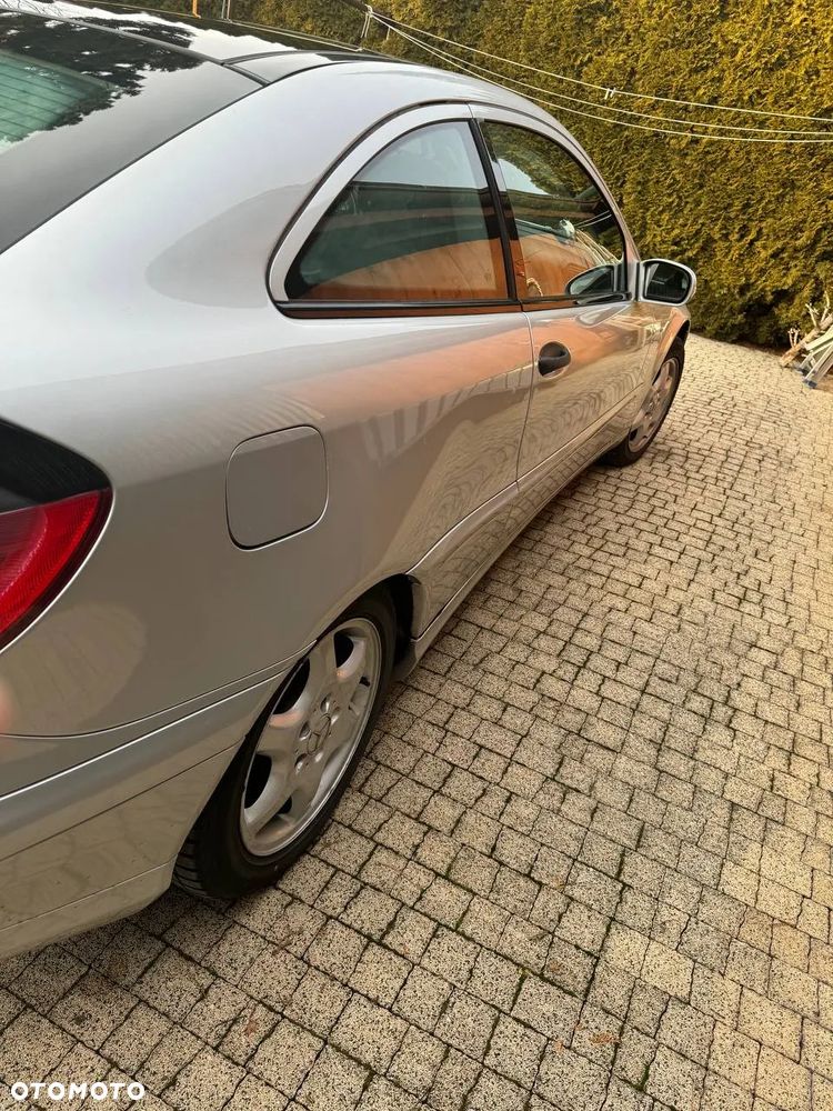 Mercedes-Benz Klasa C 180 Kompressor - 3