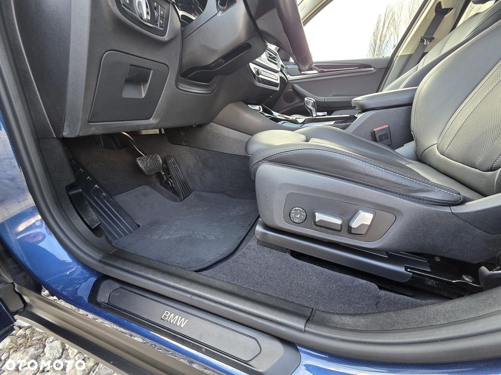 BMW X3 xDrive20d Business Edition - 14