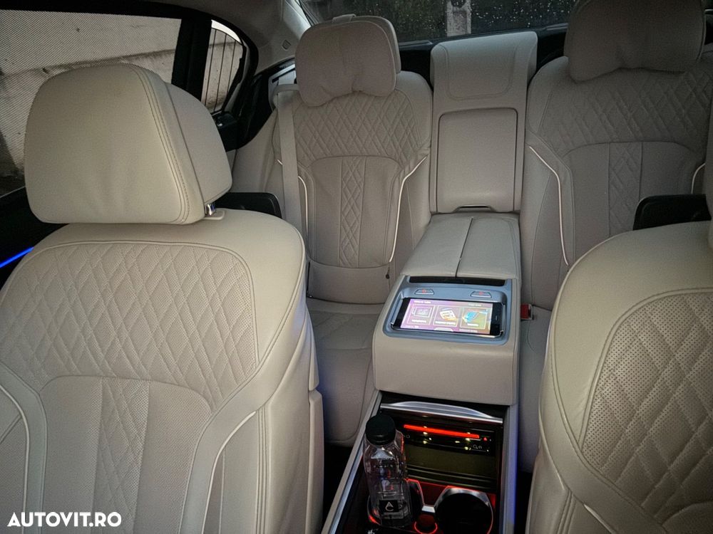 BMW Seria 7 740Li xDrive - 14