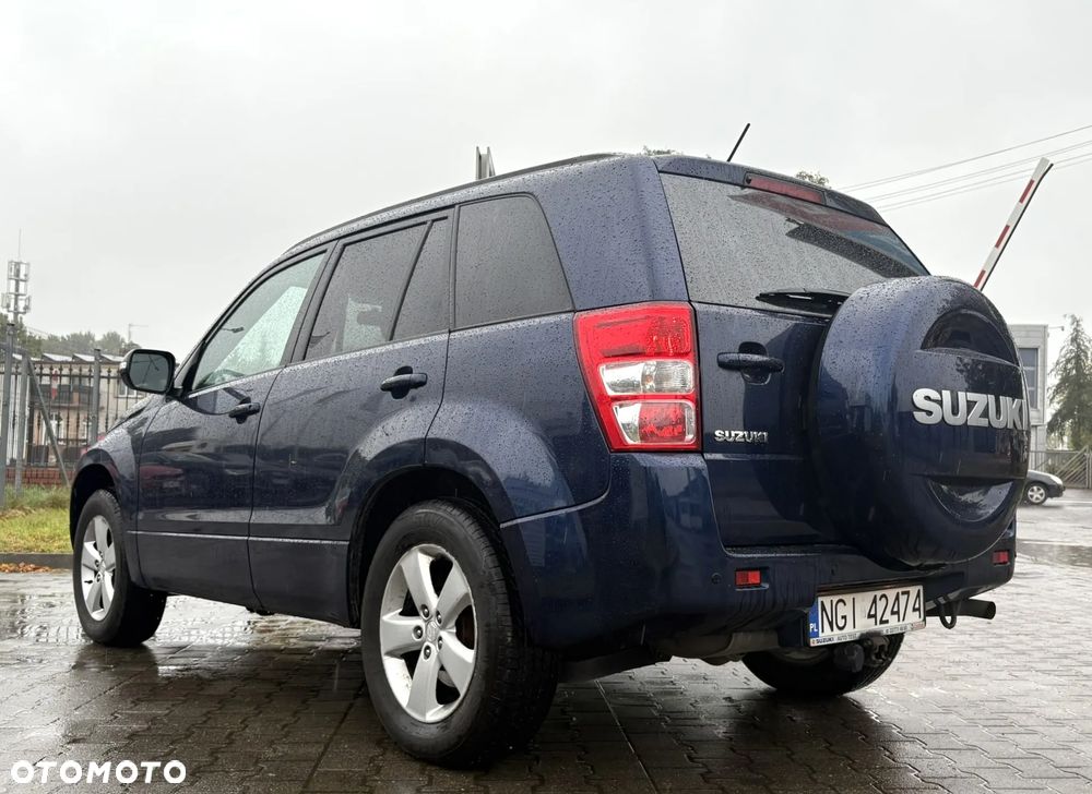 Suzuki Grand Vitara 2.4 Premium EU5 - 6